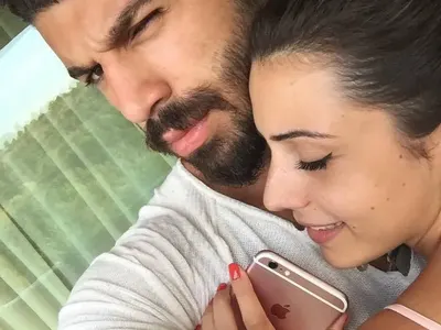 Фики се жени през октомври, чуди се как да дразни голямата си любов Преслава