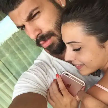 Фики се жени през октомври, чуди се как да дразни голямата си любов Преслава