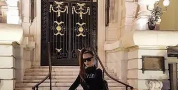 Галена върти педали за 100 бона! Велосипедът е украсен с 20 хил. камъни „Сваровски“