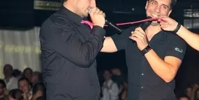 Изгониха от дискотека Коцето и Борис Дали! Развежда ли се певецът от Бобов дол и ламти ли Фики според него за високи хонорари?