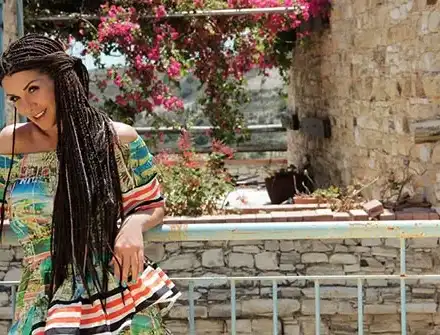 Кали няма задръжки, ЛУДА Е! (Вижте защо)