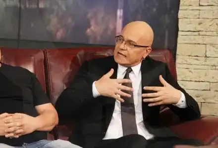 Краси Радков плаче: Аз съм виновен, че Слави е инвалид!