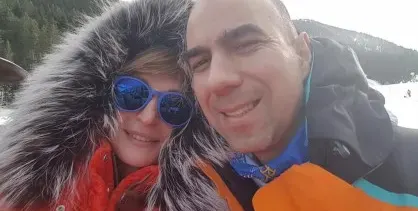 Мъжът на министър Захариева на косъм от смъртта! Вижте какво преживяха по време на пътешествието им до Хималаите