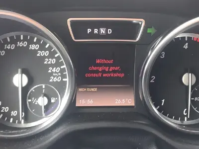 Вижте какво ще кара Мегз докато й оправят G класата