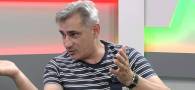 Прецакаха Христо Гърбов с парцел на морето. Комикът спи в каравана