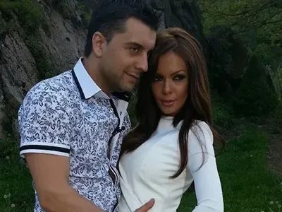 Борис Дали бесен на слуховете за раздяла: Как да се разведа, като не съм женен?! (Разказа комична случка с Галена в колата му)