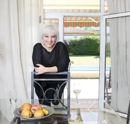 Джуджи прежали Гала, клюкарката от „На кафе” става продуцент