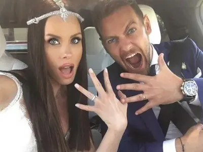 Еха, какво професионално израстване! Теди Бургазлиева стана брокер в Бевърли Хилс (Подробности)