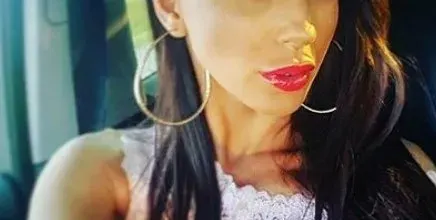 Ексклузивно в HotArena! Затварят Емануела!