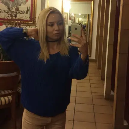 Ето какво се случи цели два пъти за едно денонощие на красивата фенка на ЦСКА Илияна Мичева!