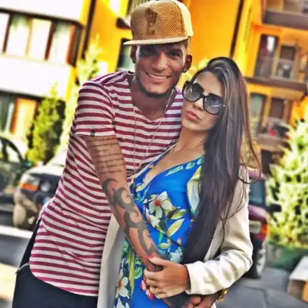 Фернандо Каранга мачка бразилка с яка дупара, забърсал я на стадиона (Снимки)