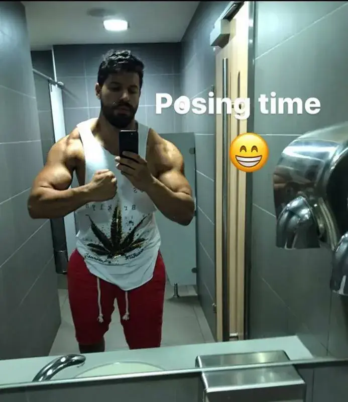 Фики стана звяр, феновете го обвиняват, че взима анаболи