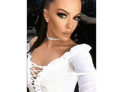 Галена откровено за завръщането си на сцената, за Филип Плейн, защо не се определя като чалгаджийка и защо намалява участията си + още...