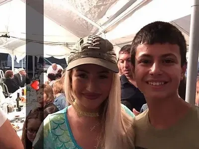 Гери-Никол без Фотошоп и филтри изглежда като малко момиченце с бузки! Колко невинно е лицето й без 2 тона грим и обработка (СНИМКИ)