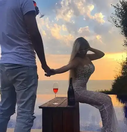 Гери-Никол се похвали с първото си гадже, 100 Кила ги запознал на френско вино (Снимки)