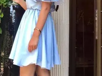 Гилотината на лорд Минчев свисти: Кичка е като пенсионирана русалка, в деколтето на Маги Бадер се развива цяла оперета, Орлин е в моден арест + още...