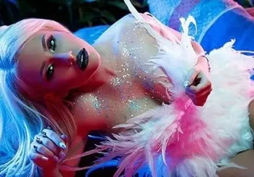 Изгониха позорно от Гери-Никол от парти заради яката дупара