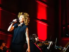 Люси Дяковска: Слави ми подаде ръка, след като ме изнасилиха! Той спаси живота ми (Шокираща история)