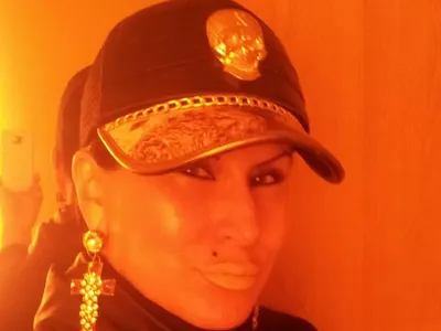 Майката на Ася Капчикова разкрепостена в мрежата (Вижте УНИКАЛНИ СНИМКИ)