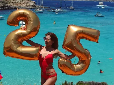 Момичетата от „София ден и нощ” се разголиха на плажа (Много горещи снимки)