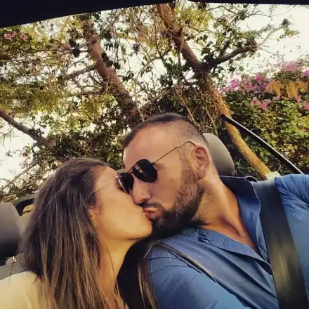 Наско Месечков трепери над бременната си съпруга, Кремена в супер форма седмици преди раждането