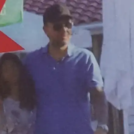 Неузнаваем! Малък Тошко се втали - изглежда като момченце