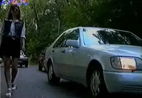 Ново 20 от Нелина след толкова години: „Бял мерцедес“ беше детска песничка! (В хита на мутрите се пеело за синьо мънисто)