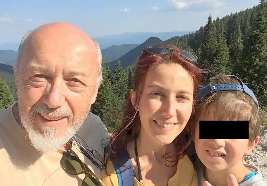 Стоян Алексиев се скри в Родопите от срам! Оттегли се временно от Народния театър (Ето с кого отмаря в планината)