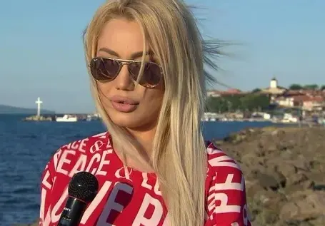 Теди Александрова пак наду джуките (СНИМКА)