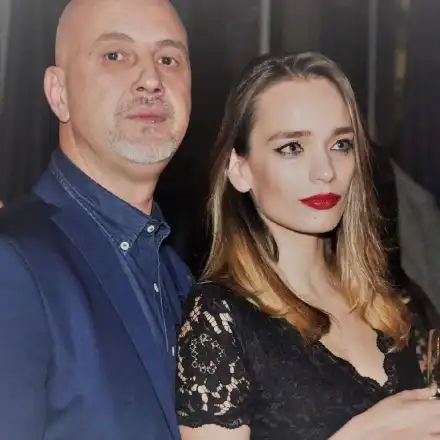 В УЖАС от Чолата: Милянкова бяга в Гърция (Бившият й я тормози)