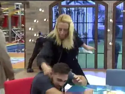 Бой във VIP Brother заради Мегз