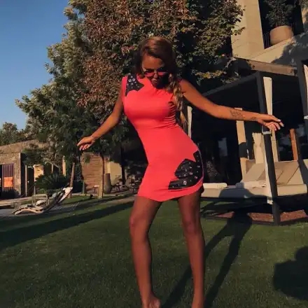 Фактите са си факти! Николета е по-скъпа от Парис Хилтън!