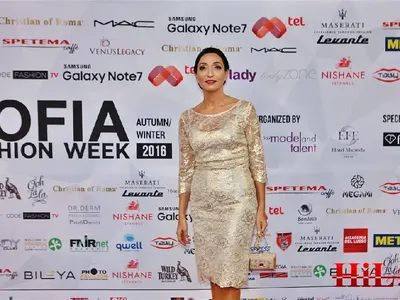 Гилотината на лорд Минчев сече наред: Дайте скункс за мода на Бебо Халваджиян, Донков ниско в модната скала, Киркоров прекалява с грим и светкавици (Има и похвалени + снимки)