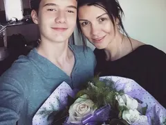 Кали бясна! Арестуваха сина й
