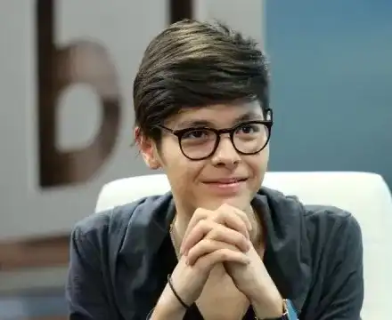 Кристиан Костов заслепен от сибирска секта! Родителите му изпаднаха в паника