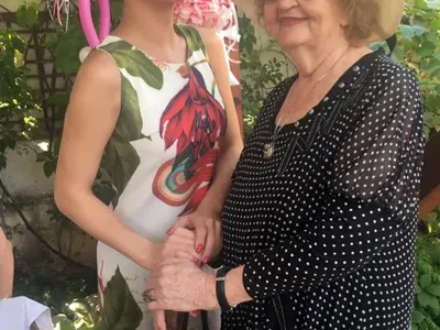 Лорд Минчев пусна Гилотината: Мартина Вачкова като полята с горчичен сос, точки и въпросителни мъчат Лолова, Кедъра в модно роднинство с Ру Пол + още (СНИМКИ)