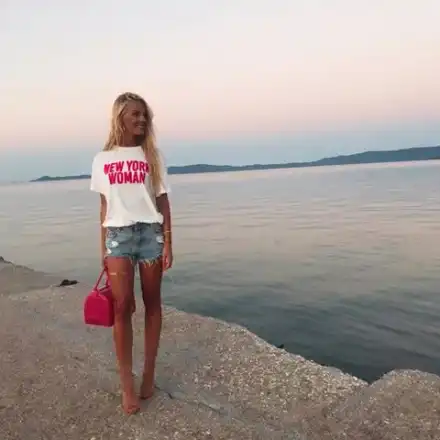 Най-горещата синоптичка се завърна от дълга ваканция