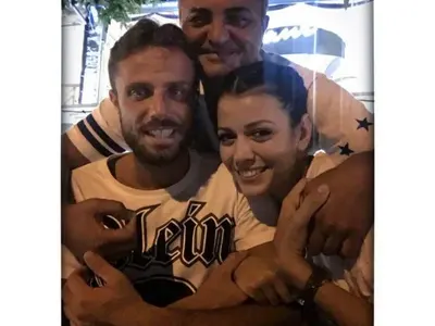 Ралица Паскалева и Теодор Салпаров са гаджета (Снимки)