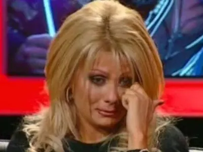 Роднини искали смъртта на Венета Райкова (Още за зловещото детство на водещата)