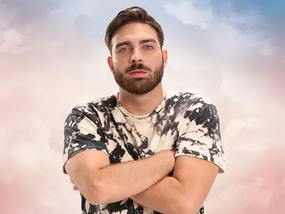 Тото зарязва футбола заради тежка контузия! Рапърът от „ВИП Брадър” крие гаджето си