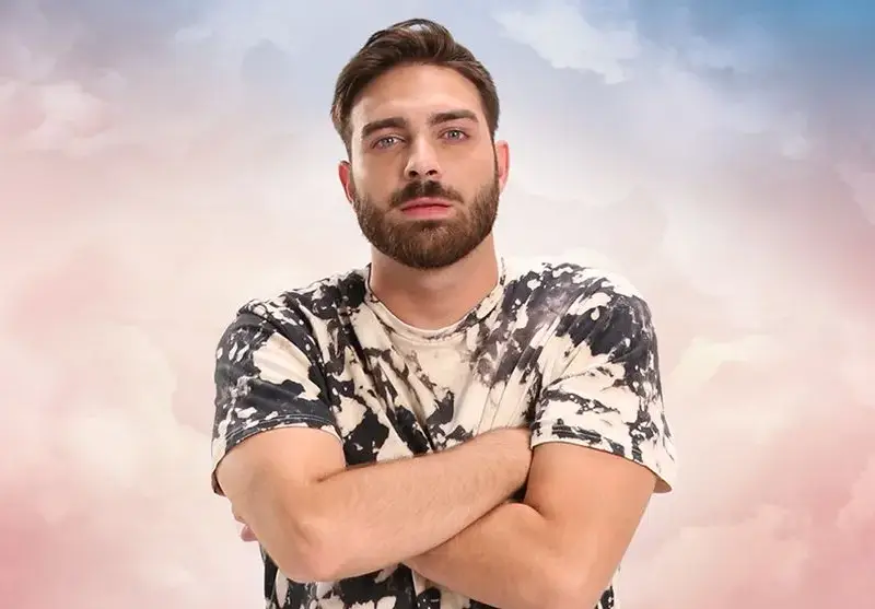 Тото зарязва футбола заради тежка контузия! Рапърът от „ВИП Брадър” крие гаджето си