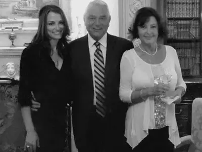 ТРАГЕДИЯ! Дъщерята на Анахид в кома след опит за самоубийство