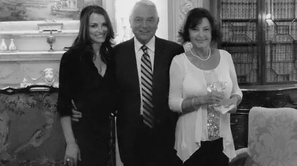 ТРАГЕДИЯ! Дъщерята на Анахид в кома след опит за самоубийство