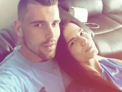 Бившата на Илиян залюби футболист, вратарят гледа сина на Тупалката