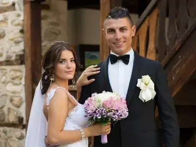 Даниел Златков пред развод, жена му бясно го ревнува (Пикантни разкрития)