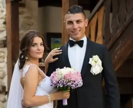 Даниел Златков пред развод, жена му бясно го ревнува (Пикантни разкрития)