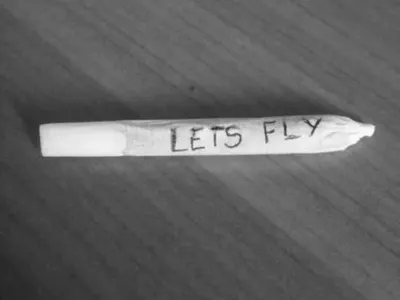 Децата на Дани Милев СРАМ за певеца! (СКАНДАЛНИ СНИМКИ)