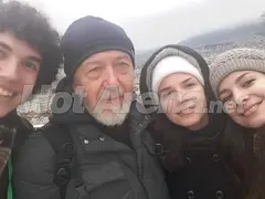 Ексклузивно в HotArena: Стоян Алексиев не спира да мами жена си! 66-годишният Дон Жуан палува с младата си метреса в Турция (Фото)