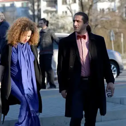 Фицата фалира заради новата си жена, подкара таратайка