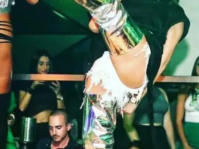 Галена, какъв е този пример, който даваш на младите? (Виж цялото фото в галерия)